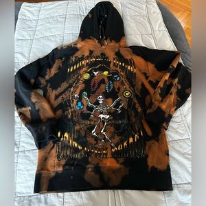 Limited Edition Grateful Dead x Chinatown Market Tie Dye Hoodie